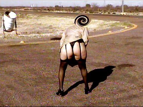 21P Round juicy asses - I love 'em
