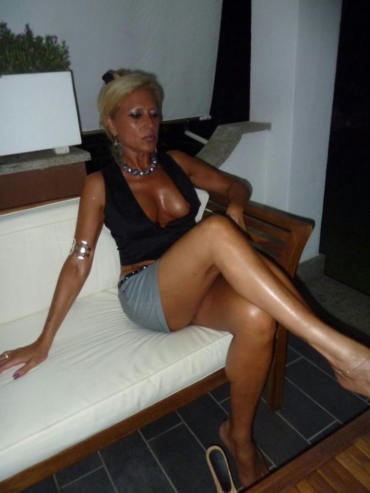 20P Blonde Queen