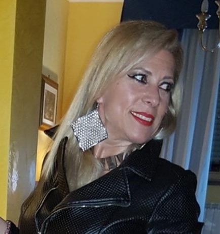 20P Blonde Queen