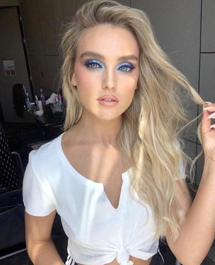 25P Perrie Edwards - Nasty Comments Encouraged