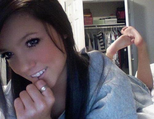 25P Feet and Pantyhose