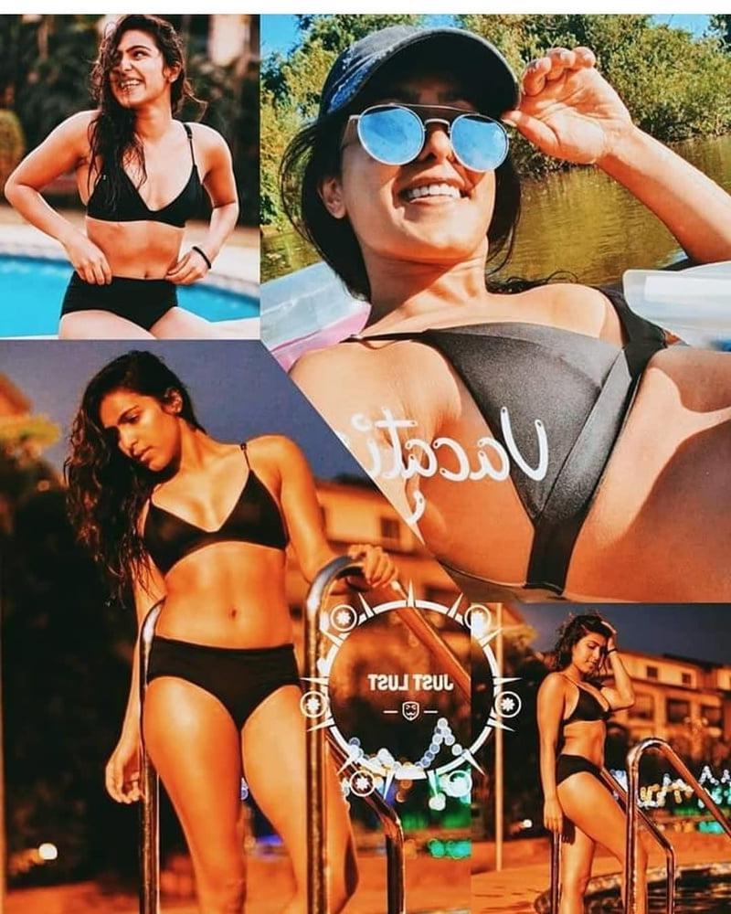 25P cute actress navel
