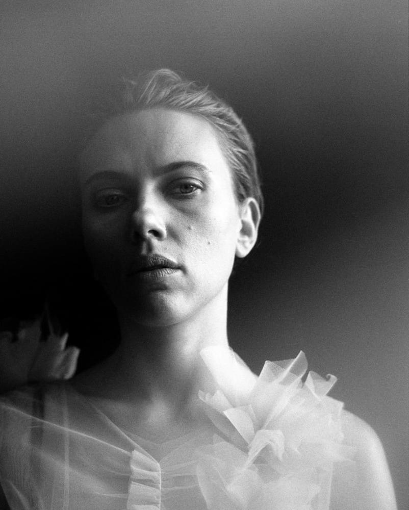 25P cute Scarlett Johansson
