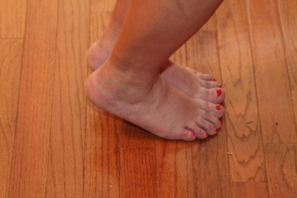 25P Feet photos