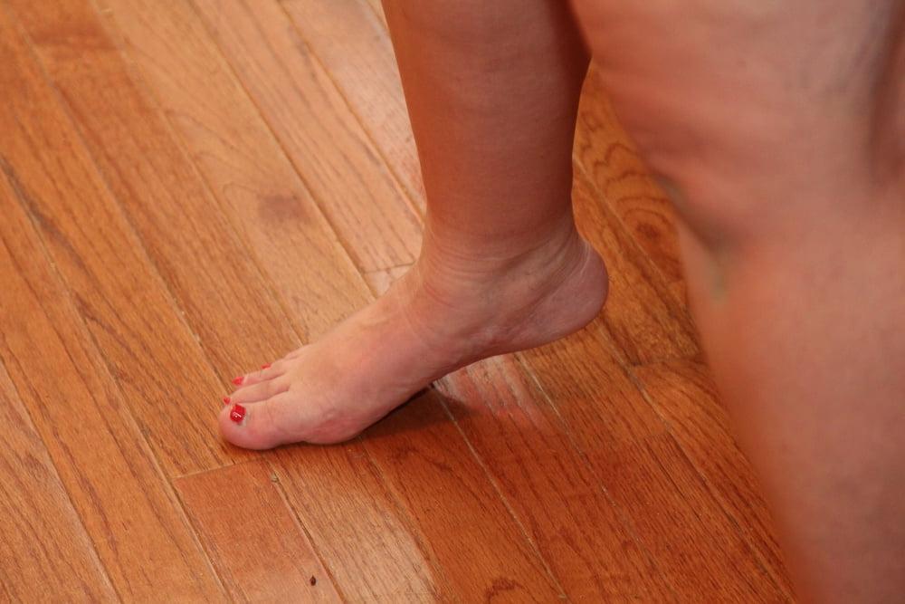 25P Feet photos