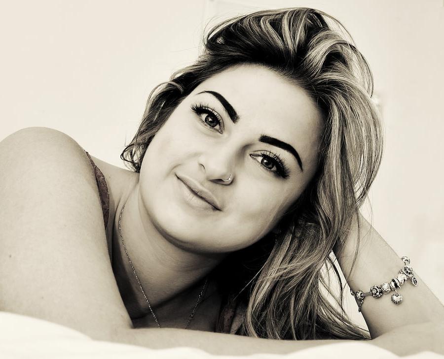 25P Charlotte, sexy UK Chunky Slut