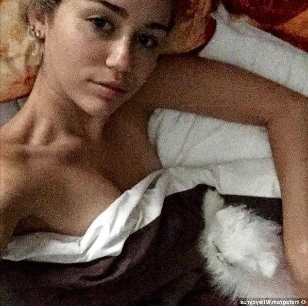 25P cute Miley Cyrus