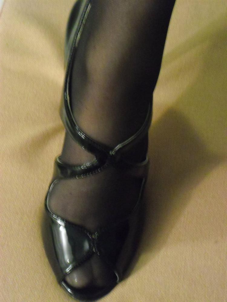 25P my feet and shoes