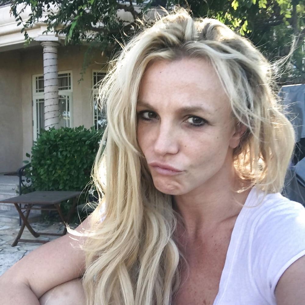 25P cute Britney Spears