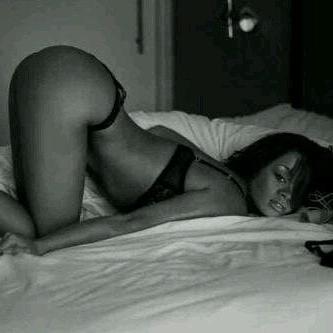 25P cute Rihanna