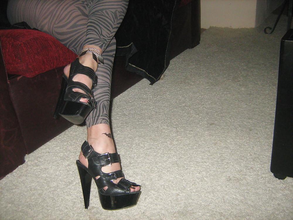 7P Feet of a Turkish Mature