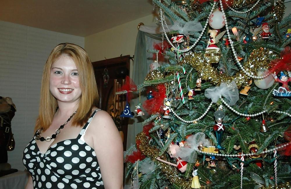 25P SEXY CHUBBY TEEN POSING