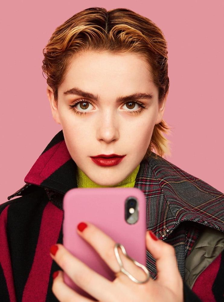 25P Kiernan Shipka: Goddess Kiki