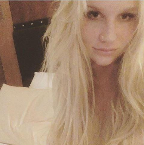 25P cute Kesha Sebert
