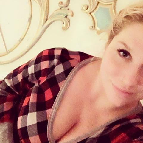 25P cute Kesha Sebert