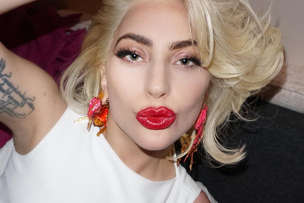 25P cute Lady Gaga