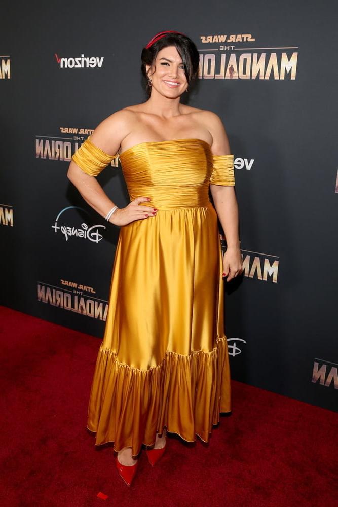 25P cute Gina Carano