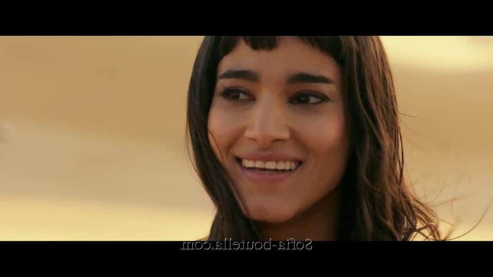 25P cute Sofia Boutella