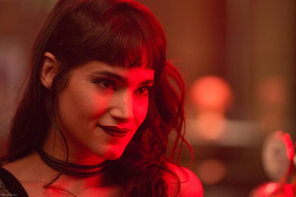 25P cute Sofia Boutella