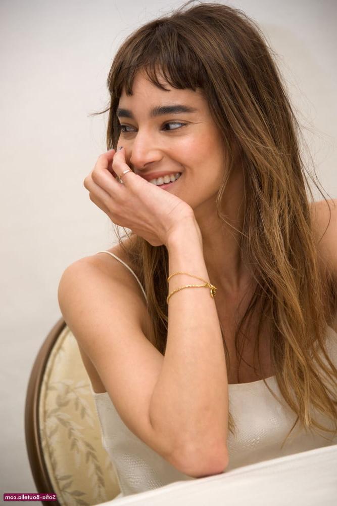 25P cute Sofia Boutella