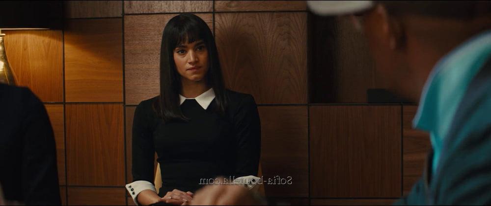 25P cute Sofia Boutella