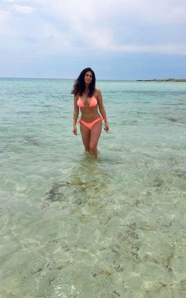 25P italian bitch cuckold swinger