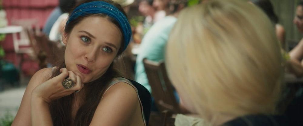 25P cute Elizabeth Olsen