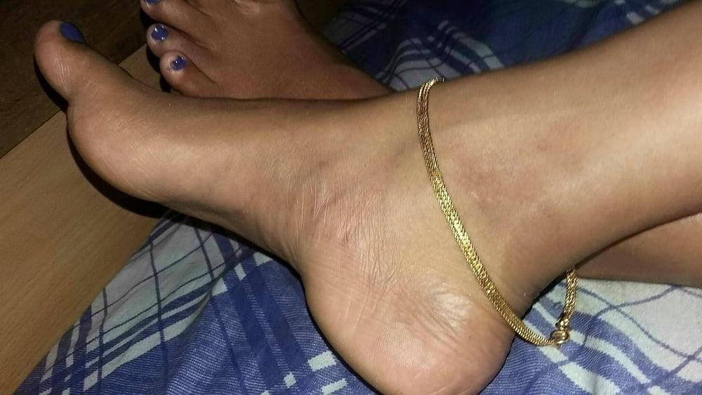 22P Sexy Indian feet 2
