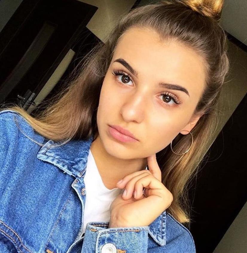 9P polish cute teen 1