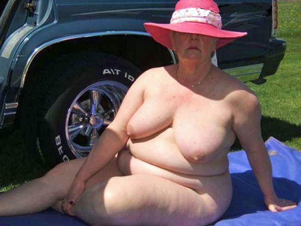 22P REAL WOMEN 411