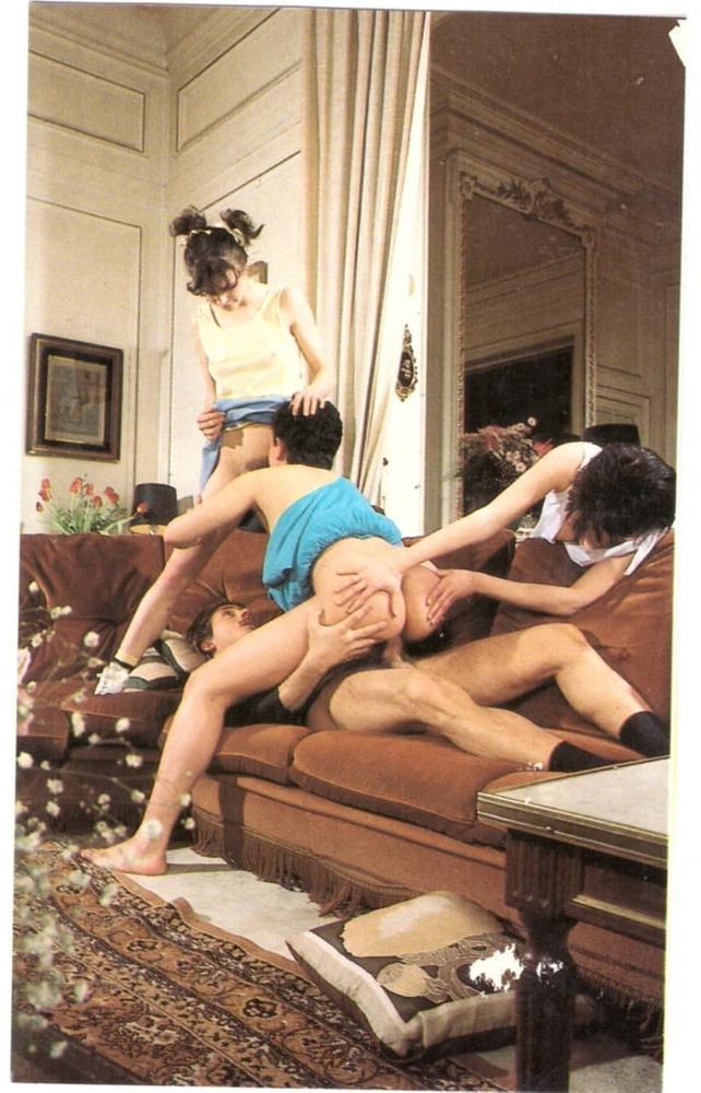 25P Three cute Teens have fun with the Butler