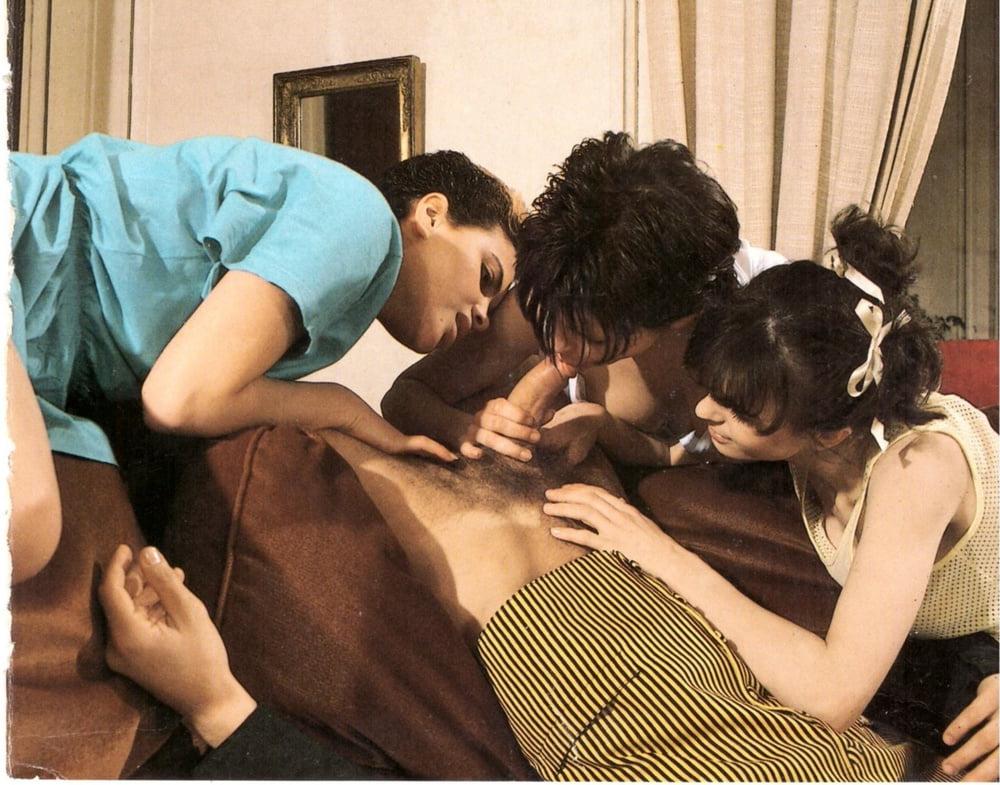 25P Three cute Teens have fun with the Butler