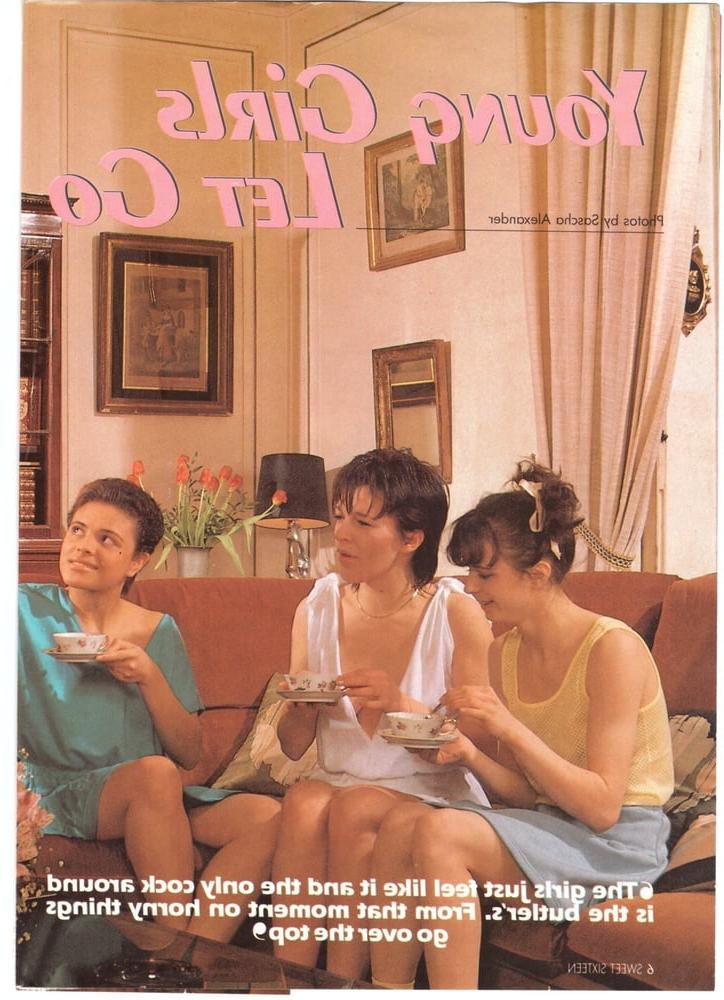 25P Three cute Teens have fun with the Butler