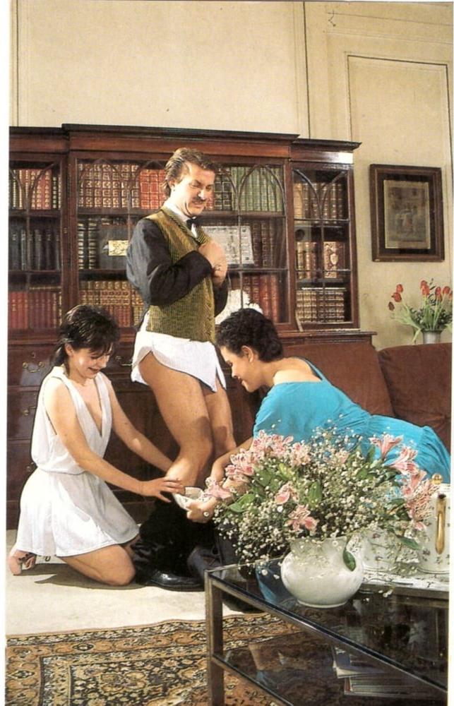 25P Three cute Teens have fun with the Butler