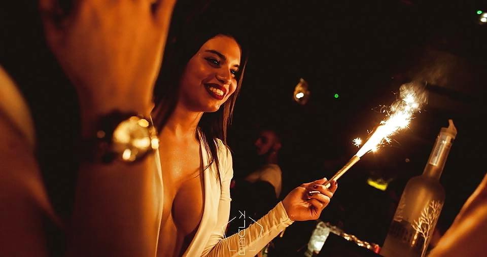 25P Ines Sberro Les Marseillais Tv reality Insta