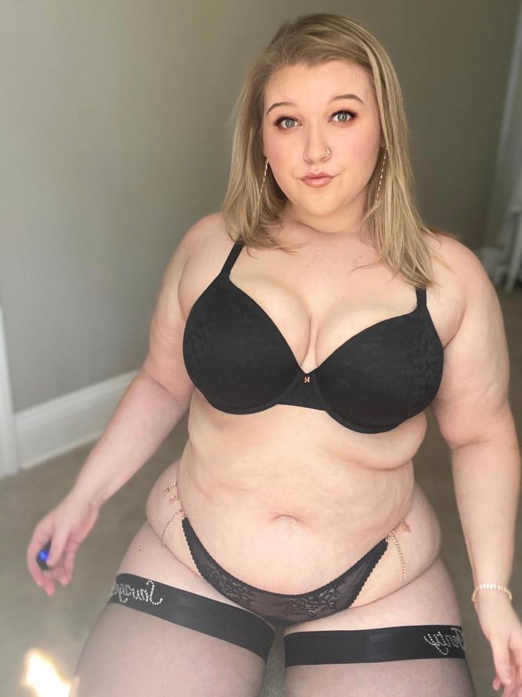 19P BBW Nice Thick Chubby Blonde
