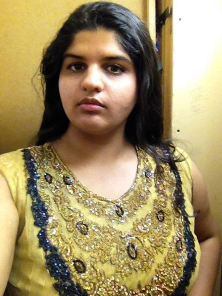 19P Indian chubby showing her big tits