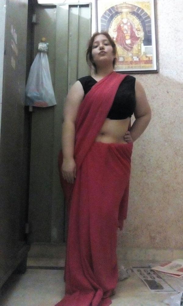 19P Indian chubby showing her big tits