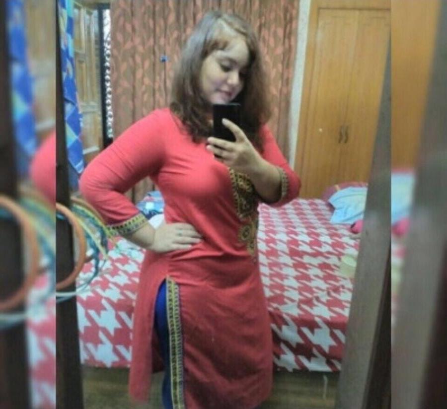 19P Indian chubby showing her big tits