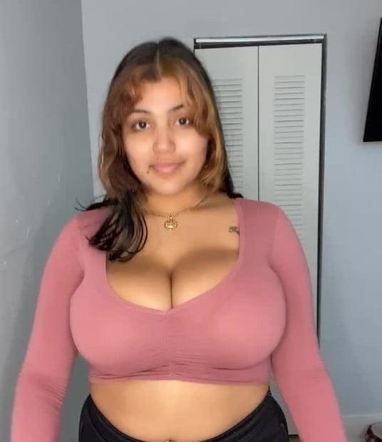 13P Pretty Chubby id fuck 28
