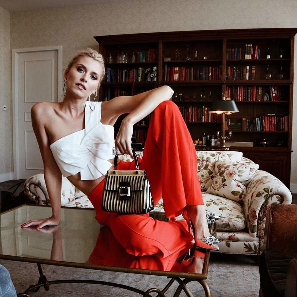 25P Lena Gercke Milf Goddess