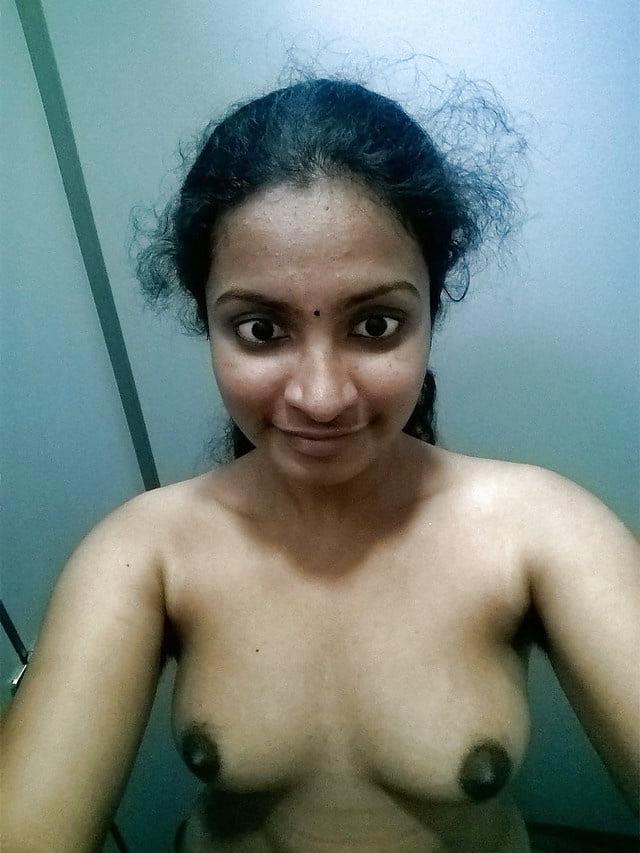 12P Topless selfies tamil kerala young girlfreind
