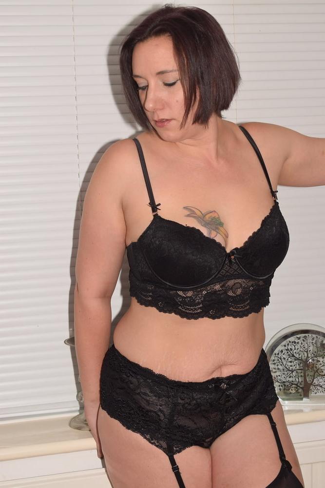 25P Jenna, sexy UK Chunky MILF Slut