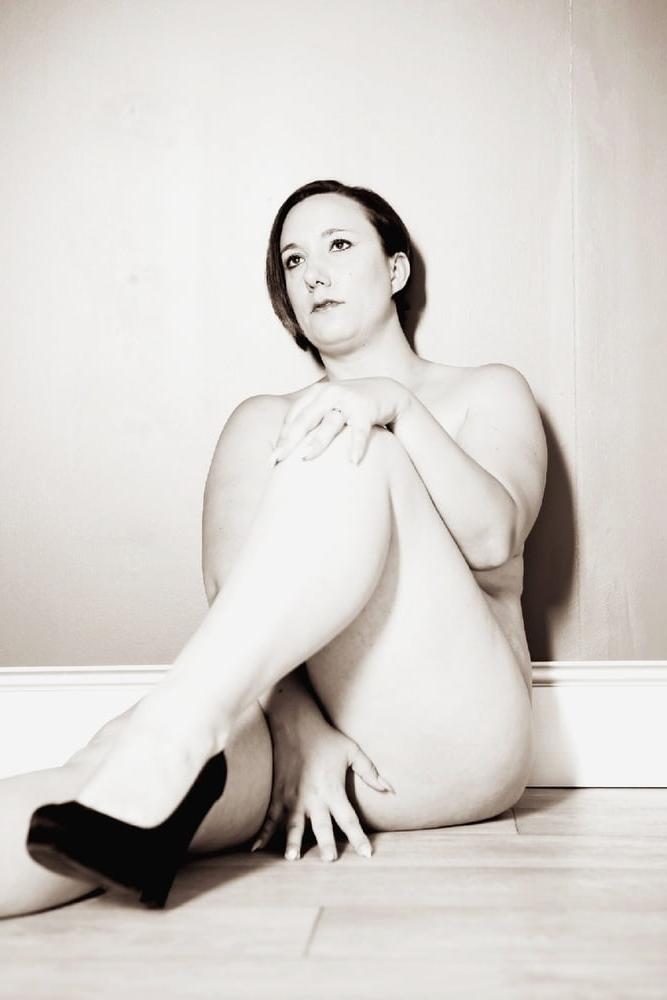25P Jenna, sexy UK Chunky MILF Slut