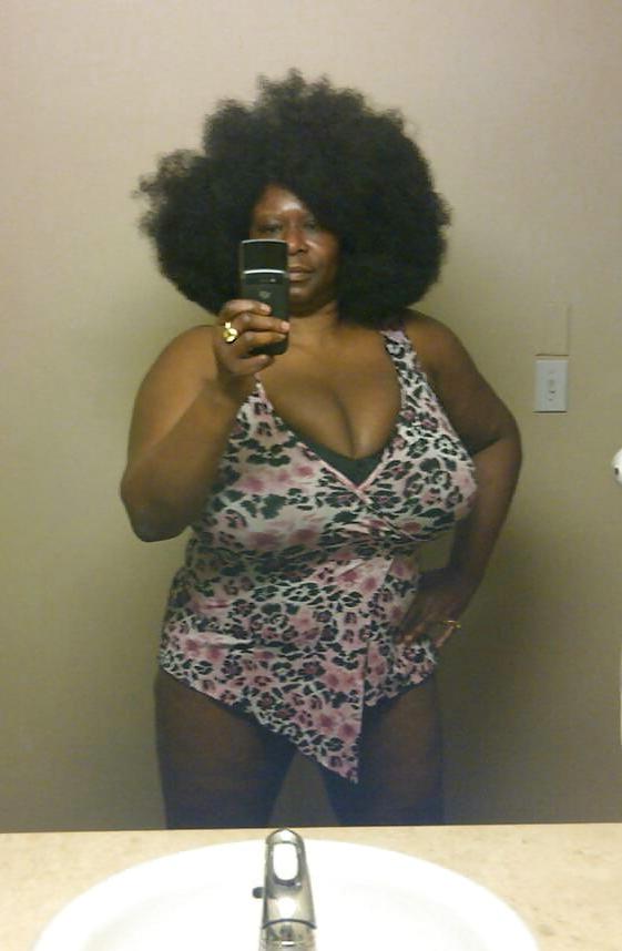 25P Amazon Queen Big Big Giant Black Titts