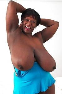 25P Amazon Queen Big Big Giant Black Titts