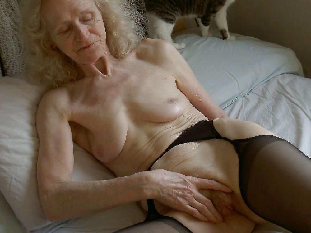 8P Cute Skinny Granny I wanna fuck