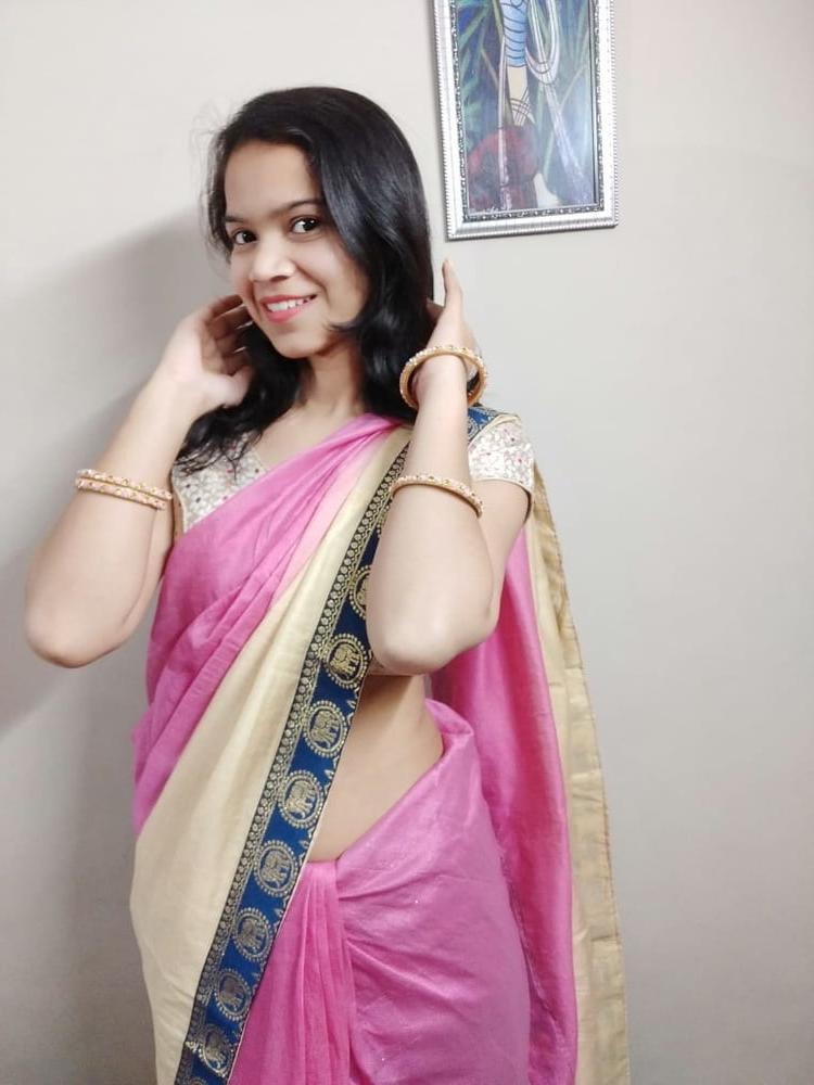 15P Cute indian teen nude selfies