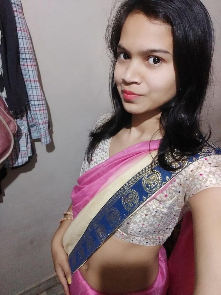 15P Cute indian teen nude selfies