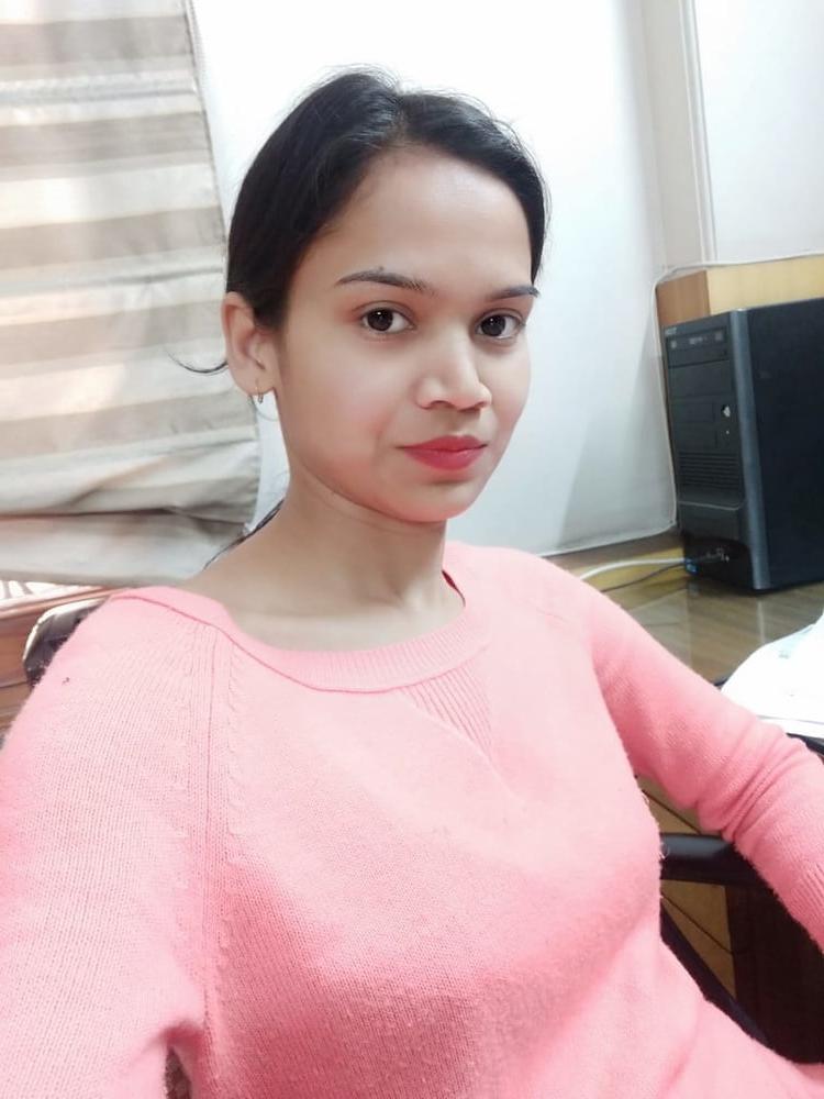 15P Cute indian teen nude selfies